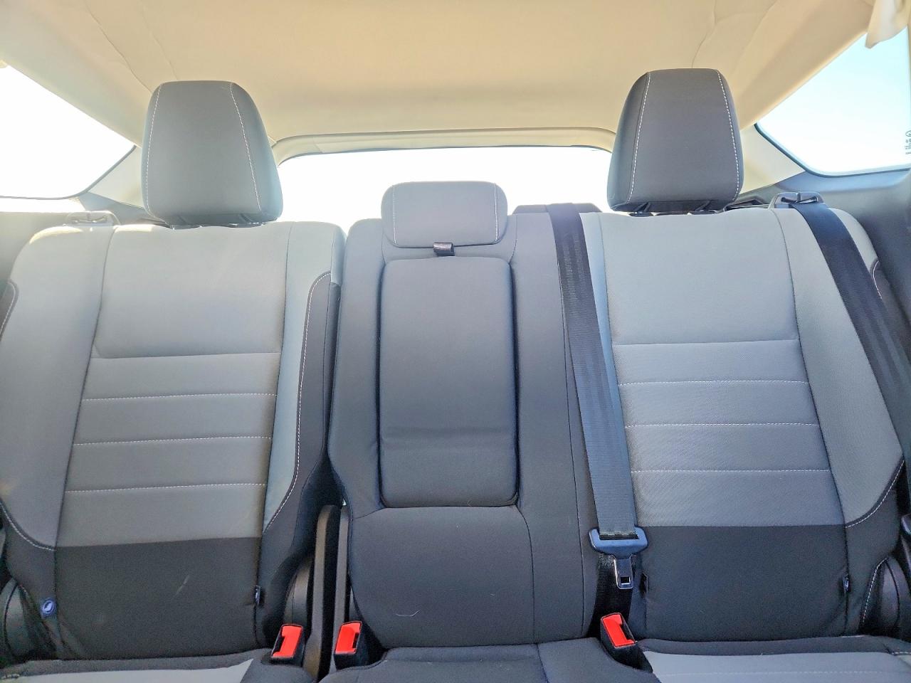 2016 FORD ESCAPE SE photo 19