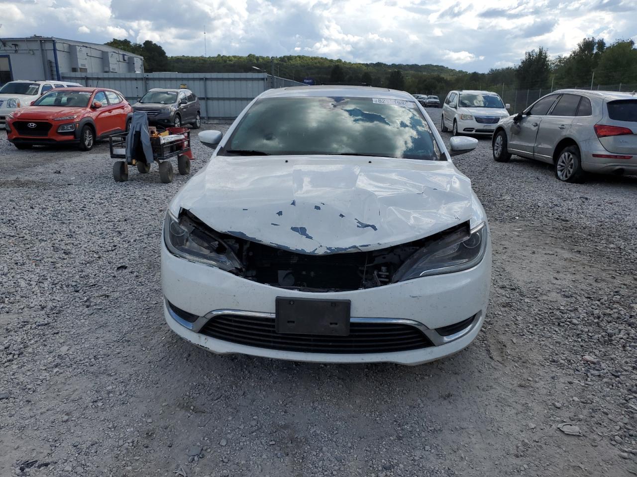 2015 CHRYSLER 200 LIMITED photo 5