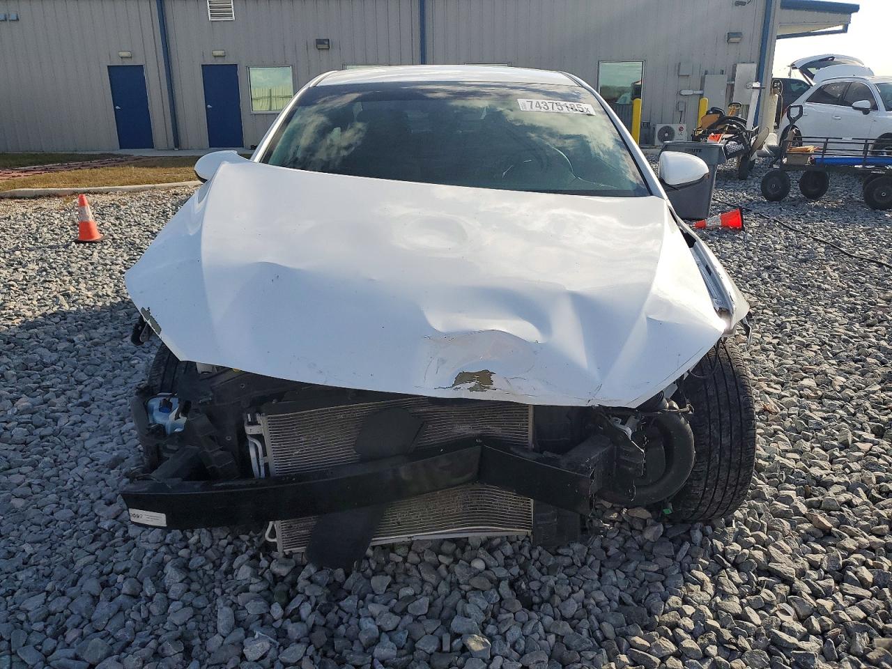 2017 HYUNDAI ELANTRA SE photo 5