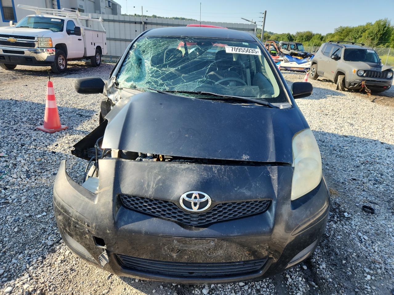 2009 TOYOTA YARIS photo 13