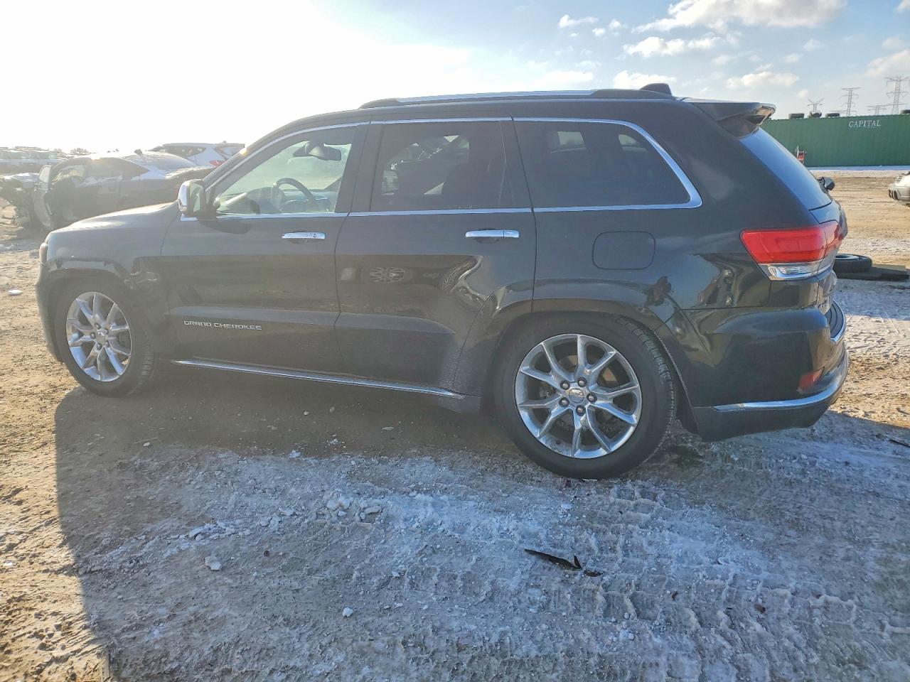 2014 JEEP GRAND CHEROKEE SUMMIT photo 2