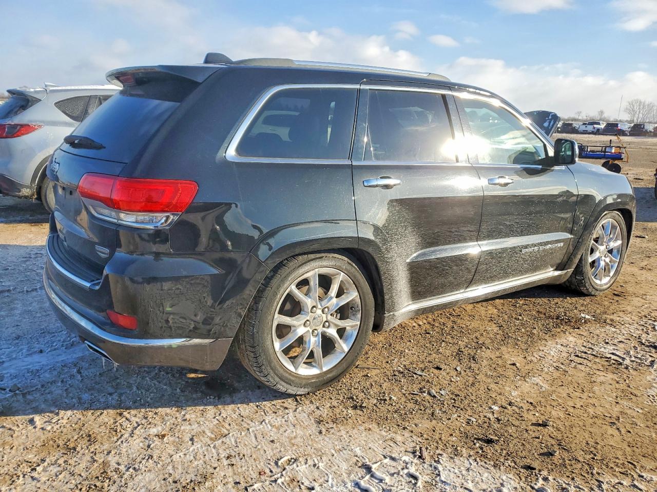 2014 JEEP GRAND CHEROKEE SUMMIT photo 3