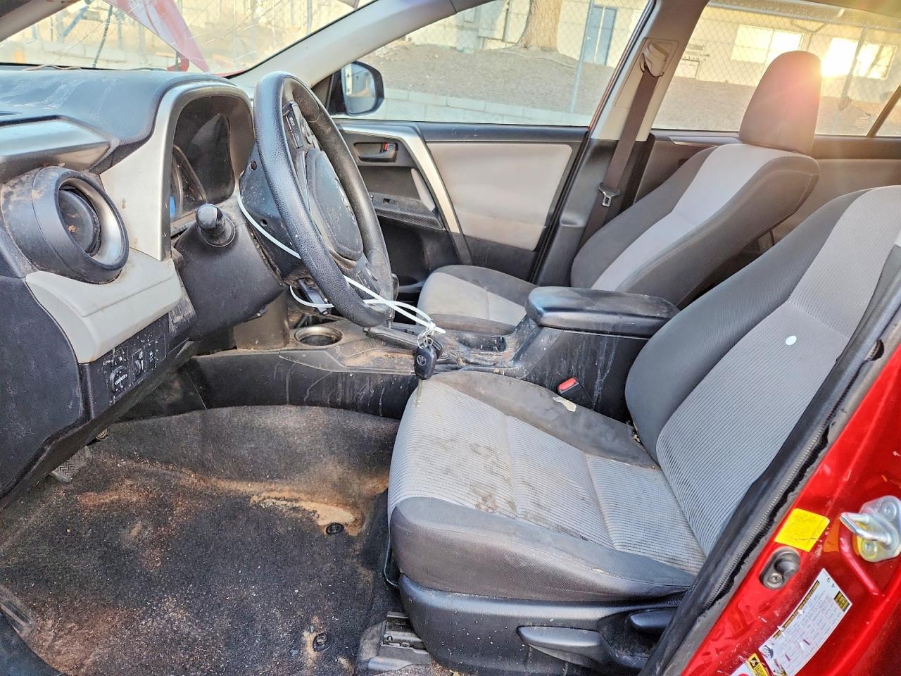 2014 TOYOTA RAV4 LE photo 13