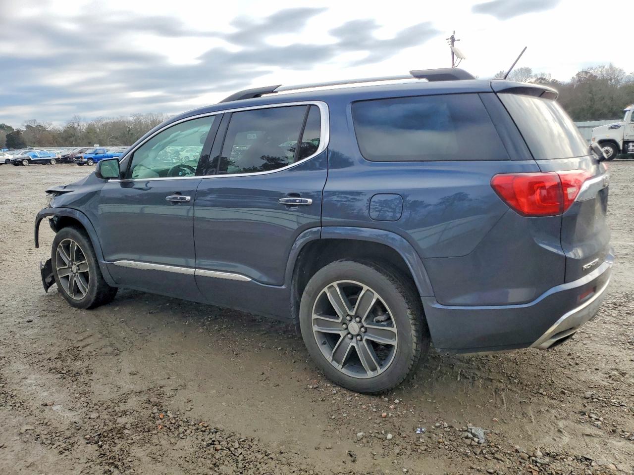 2019 GMC ACADIA DENALI photo 2