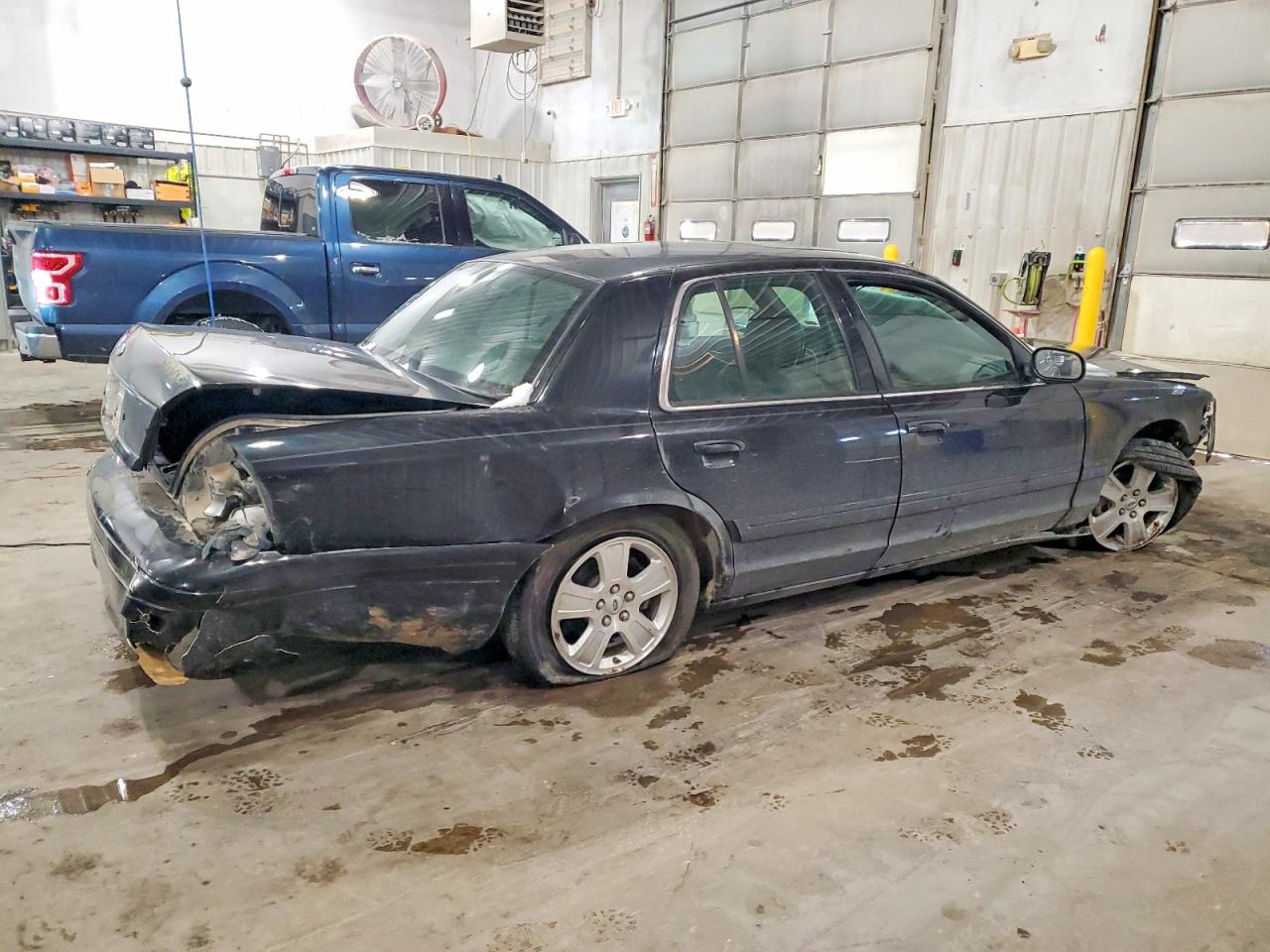 2007 FORD CROWN VICTORIA LX photo 7