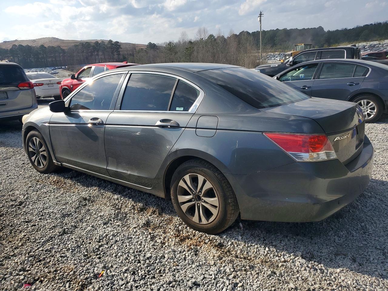 2010 HONDA ACCORD LX photo 2