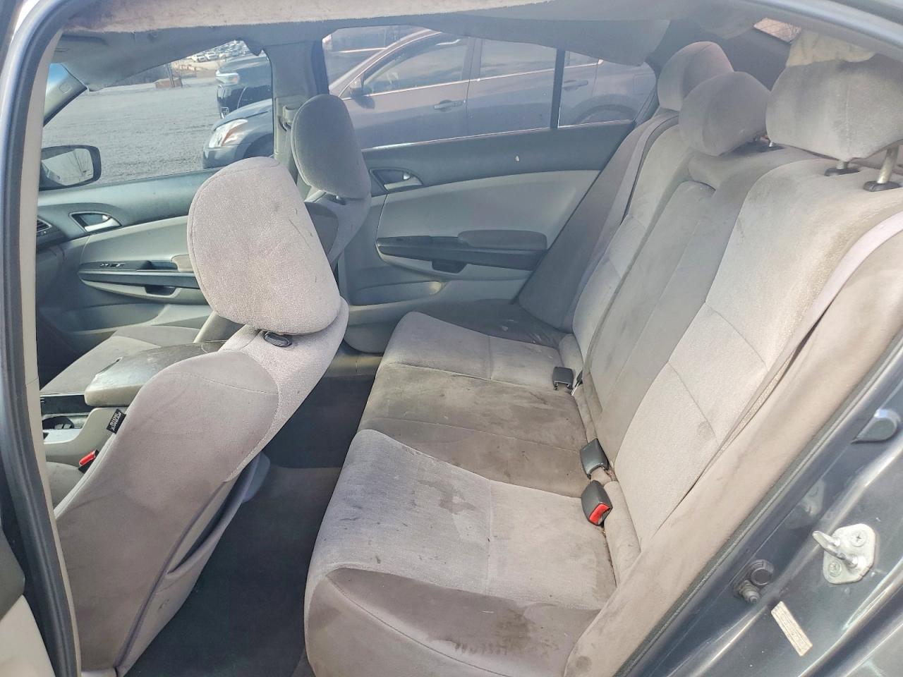 2010 HONDA ACCORD LX photo 10