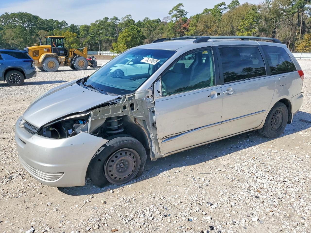 2004 TOYOTA SIENNA