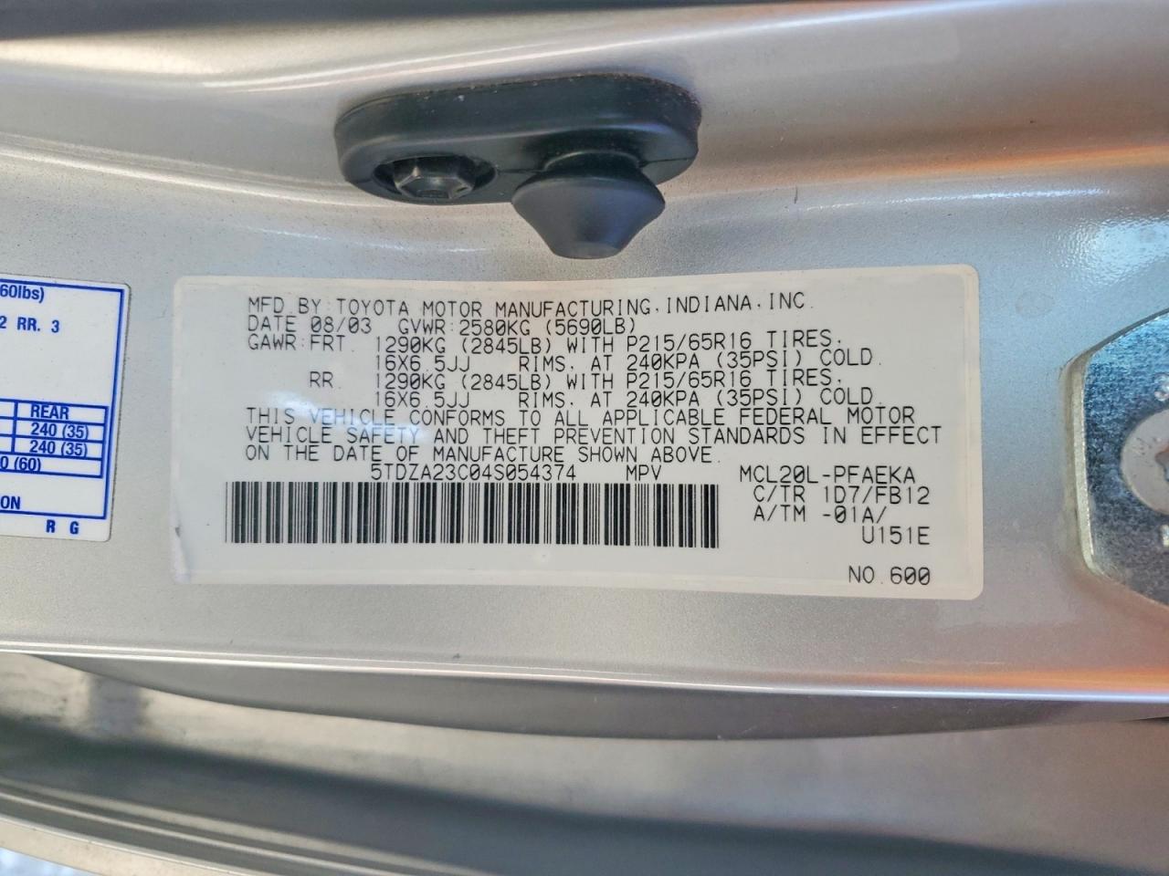 2004 TOYOTA SIENNA LE 7 PASSENGER photo 27