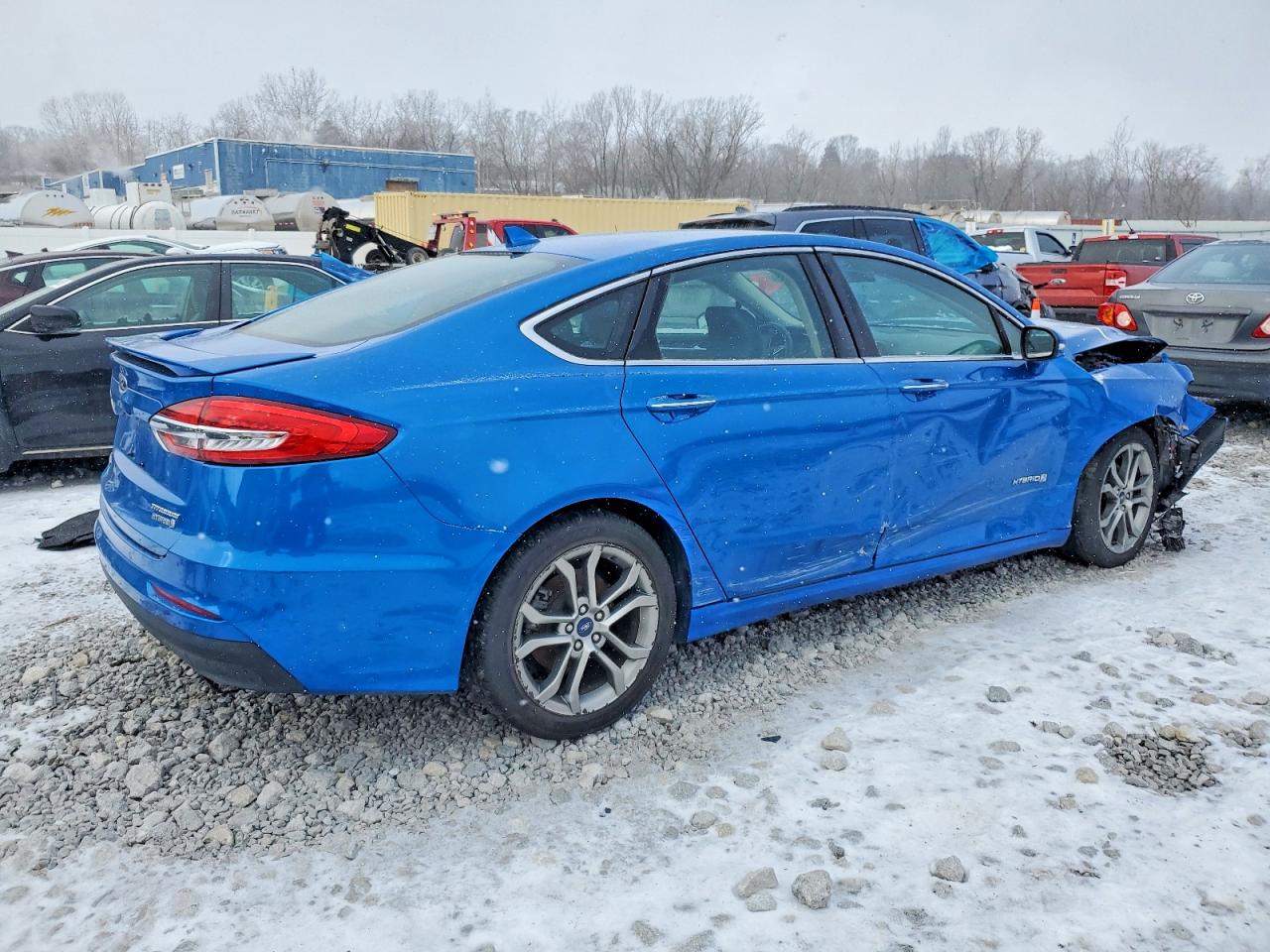2019 FORD FUSION TITANIUM photo 3