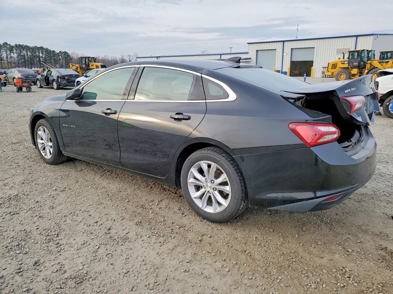 2020 CHEVROLET MALIBU LT photo 3