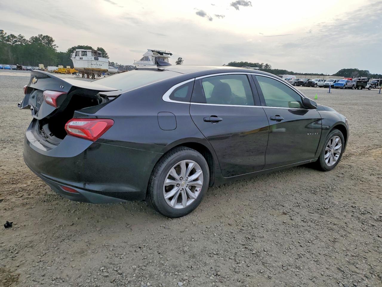 2020 CHEVROLET MALIBU LT photo 5