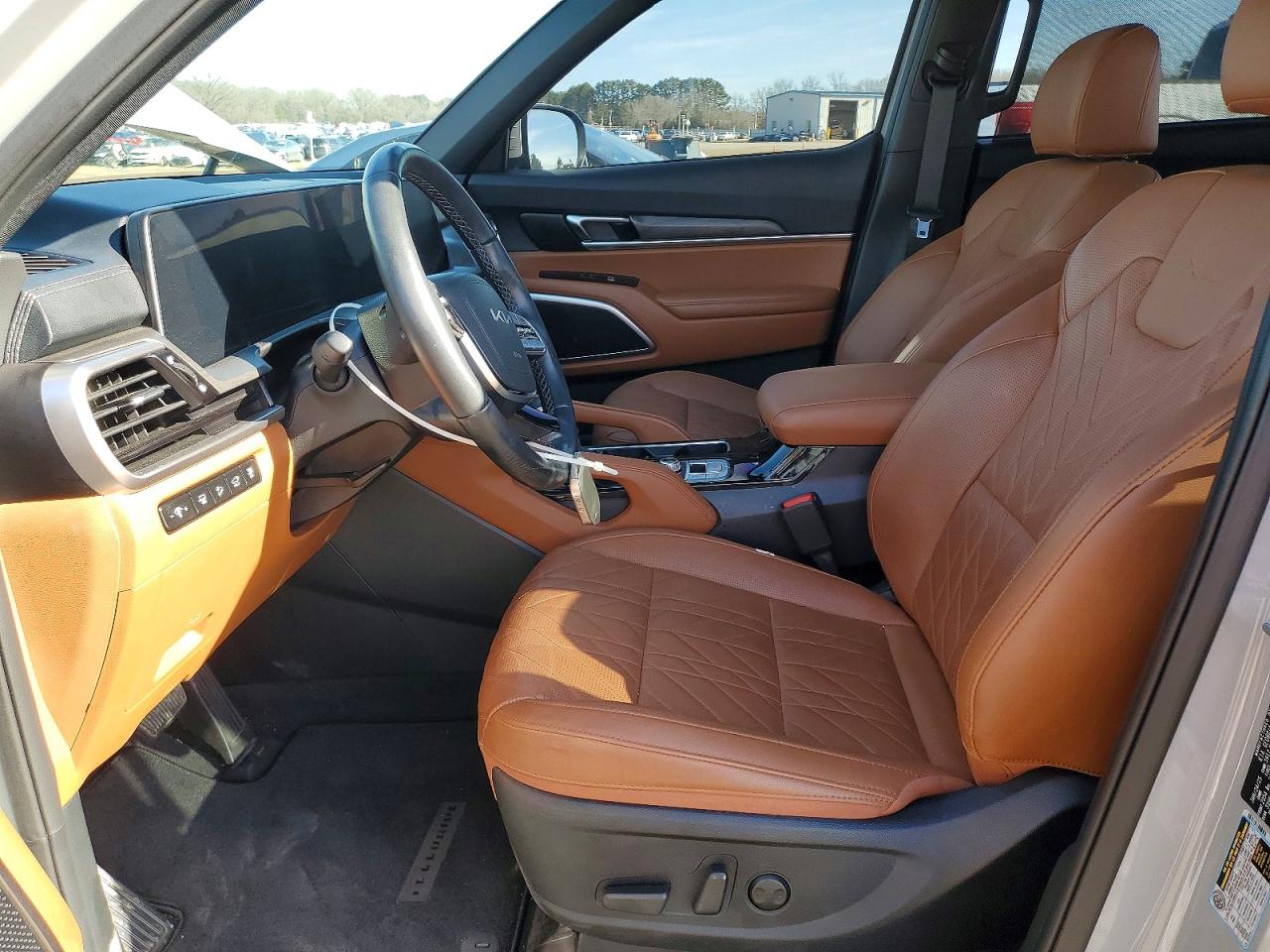2025 KIA TELLURIDE EX photo 13
