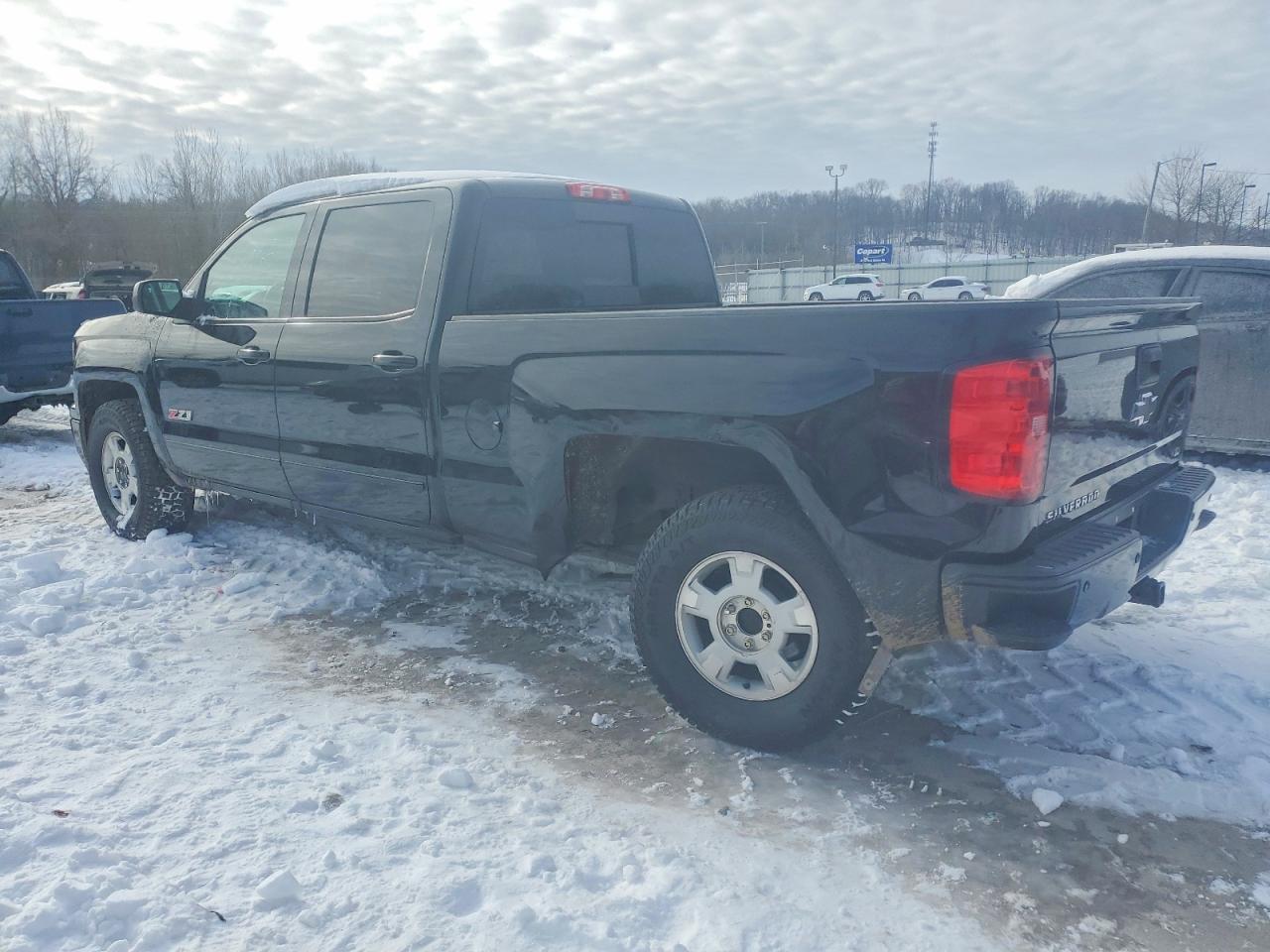 2015 CHEVROLET SILVERADO K1500 LTZ photo 2