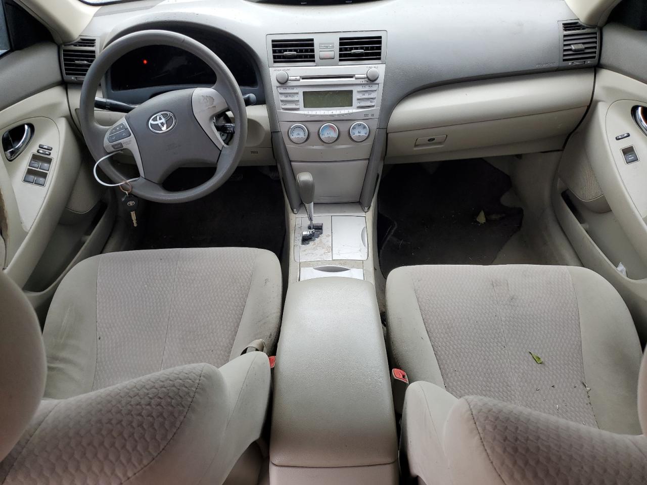 2011 TOYOTA CAMRY BASE photo 8