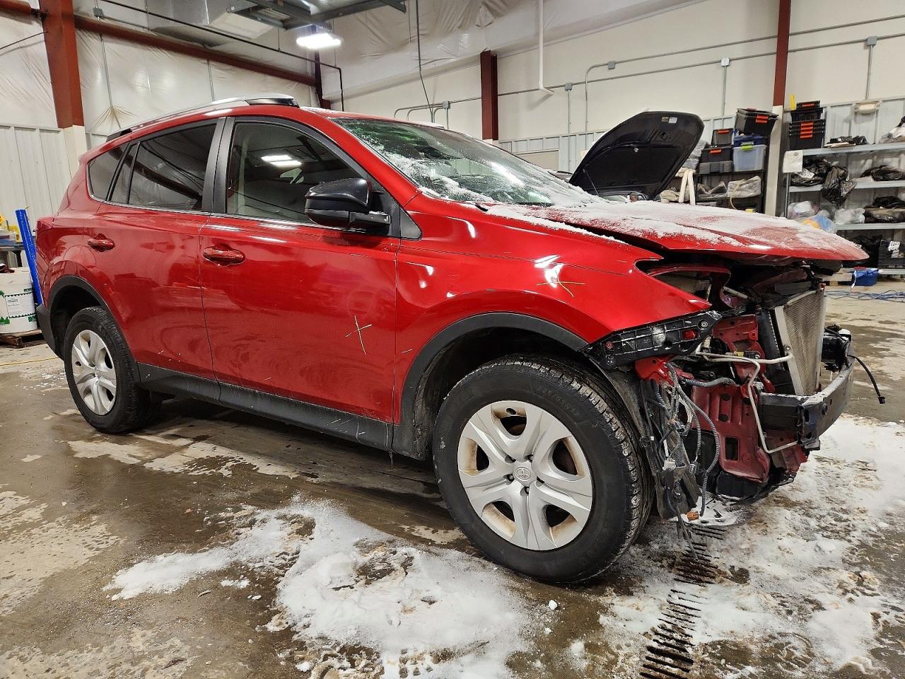 2015 TOYOTA RAV4 LE photo 4