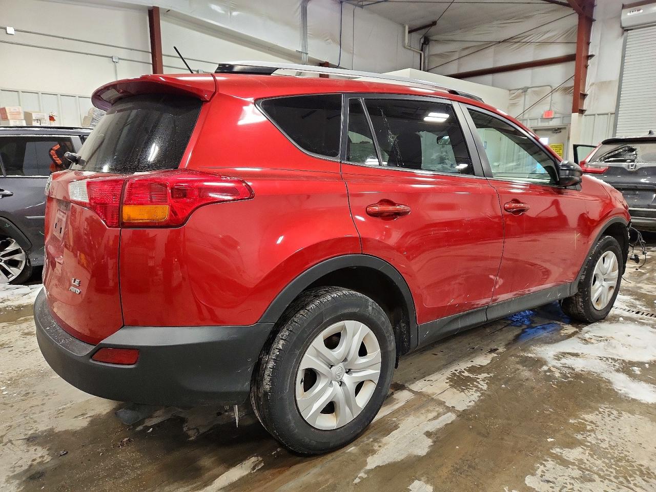 2015 TOYOTA RAV4 LE photo 3