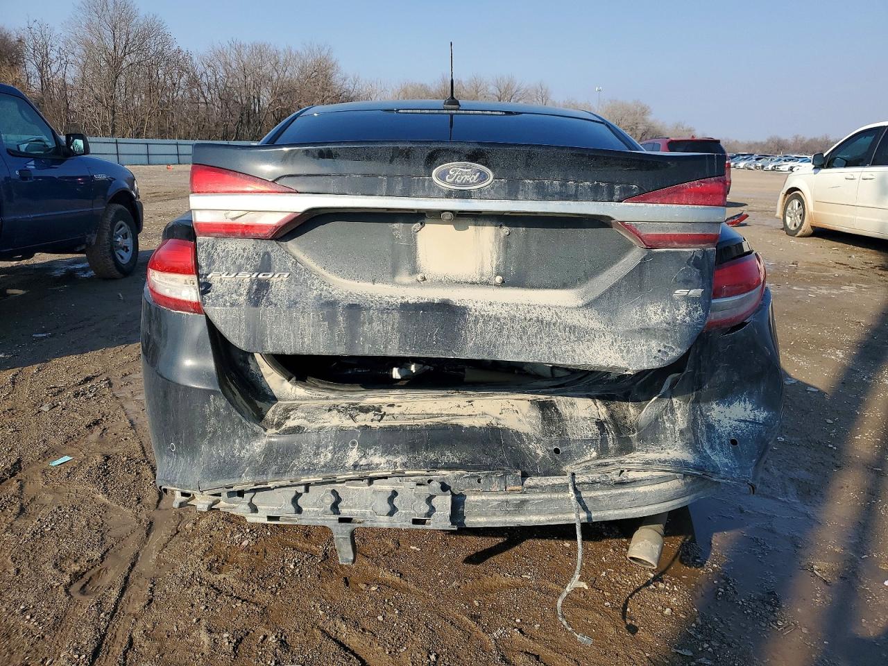 2018 FORD FUSION SE photo 11