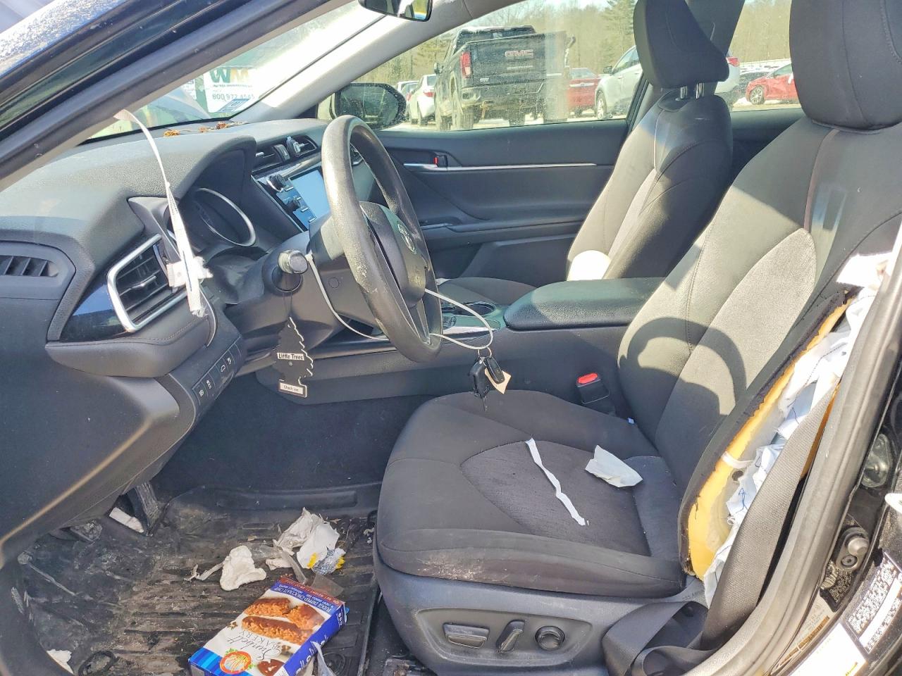 2018 TOYOTA CAMRY photo 13