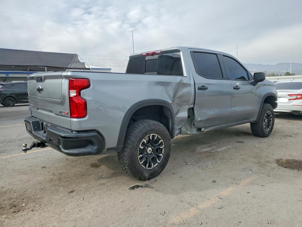 2024 CHEVROLET SILVERADO K1500 ZR2 photo 7