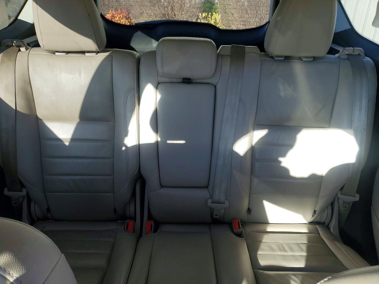 2016 FORD ESCAPE TITANIUM photo 28