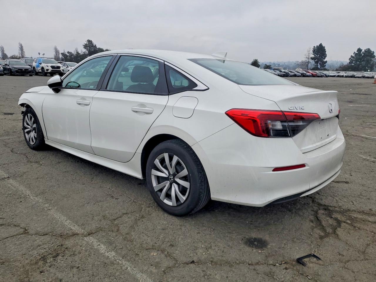 2024 HONDA CIVIC LX photo 3