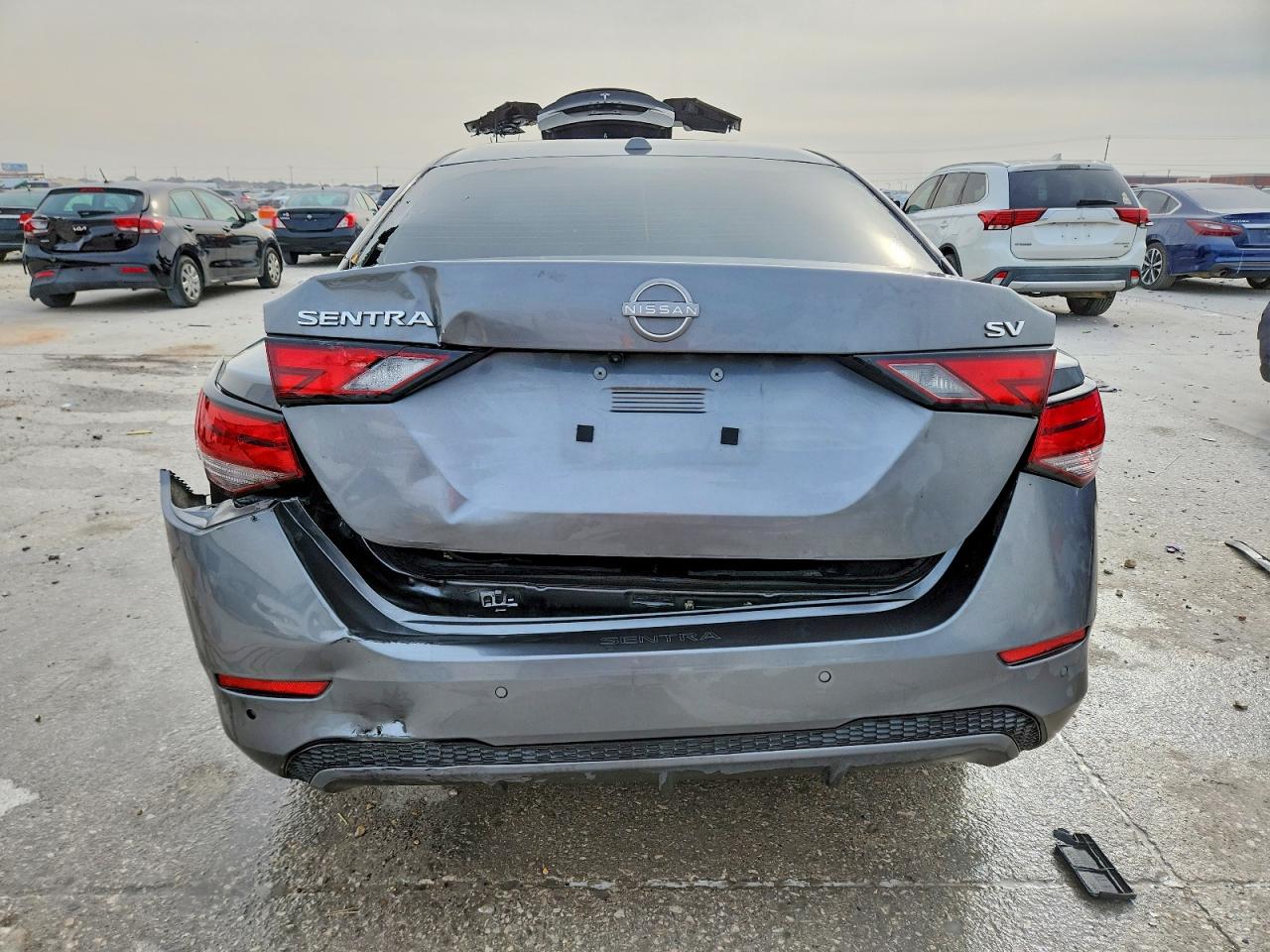 2024 NISSAN SENTRA SV photo 6