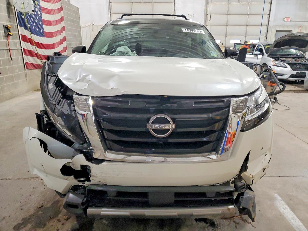 2023 NISSAN PATHFINDER SL photo 5