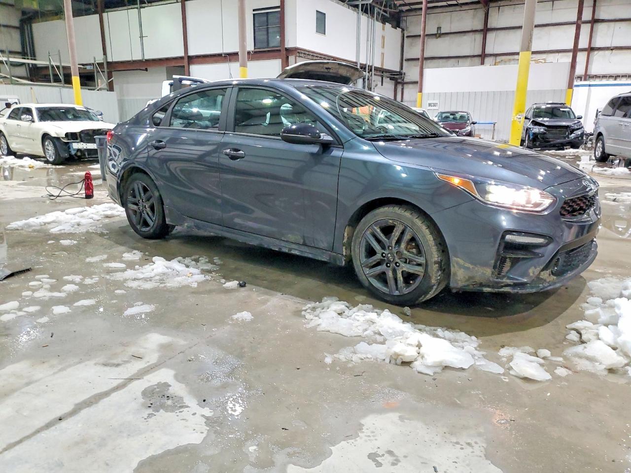 2021 KIA FORTE GT LINE photo 7