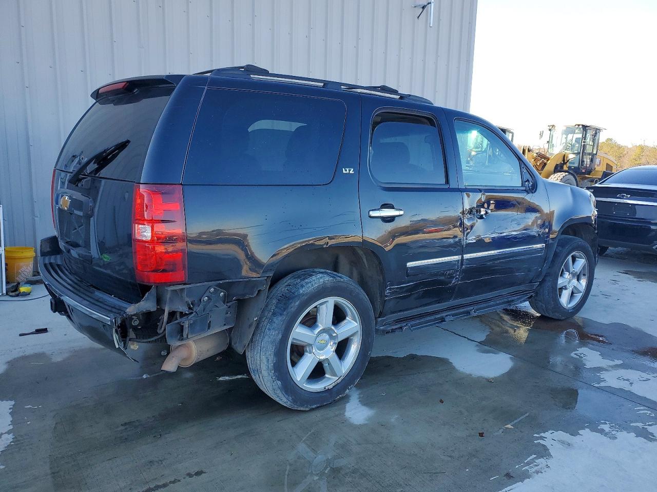 2013 CHEVROLET TAHOE K1500 LTZ photo 3