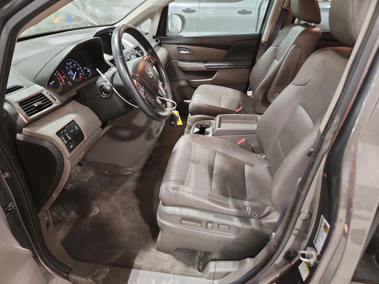 2014 HONDA ODYSSEY EXL photo 7
