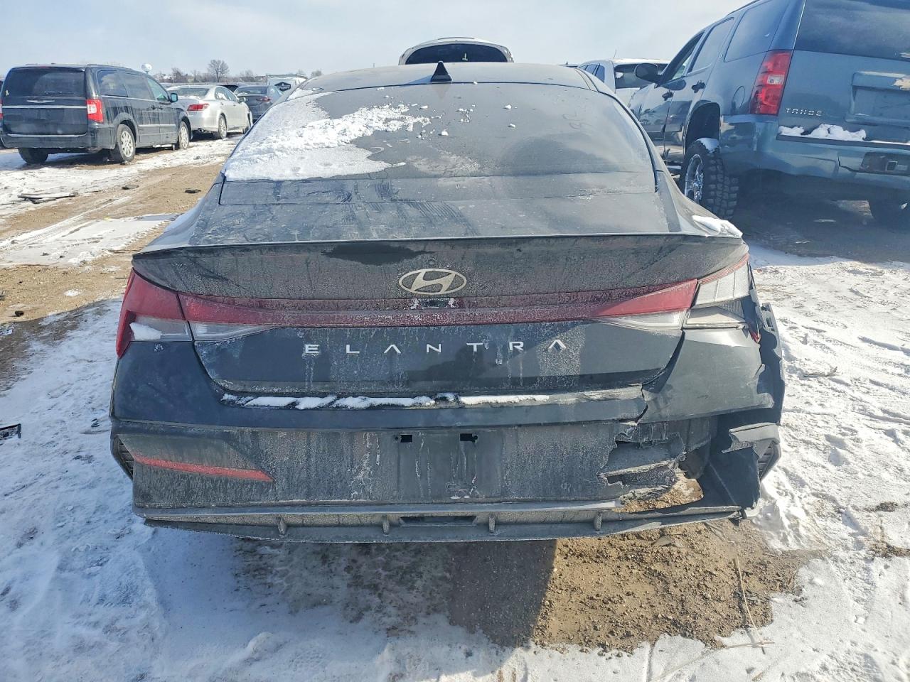 2025 HYUNDAI ELANTRA SEL SPORT photo 11
