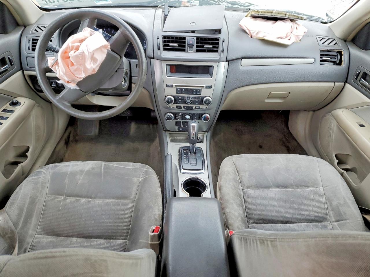 2011 FORD FUSION S photo 8
