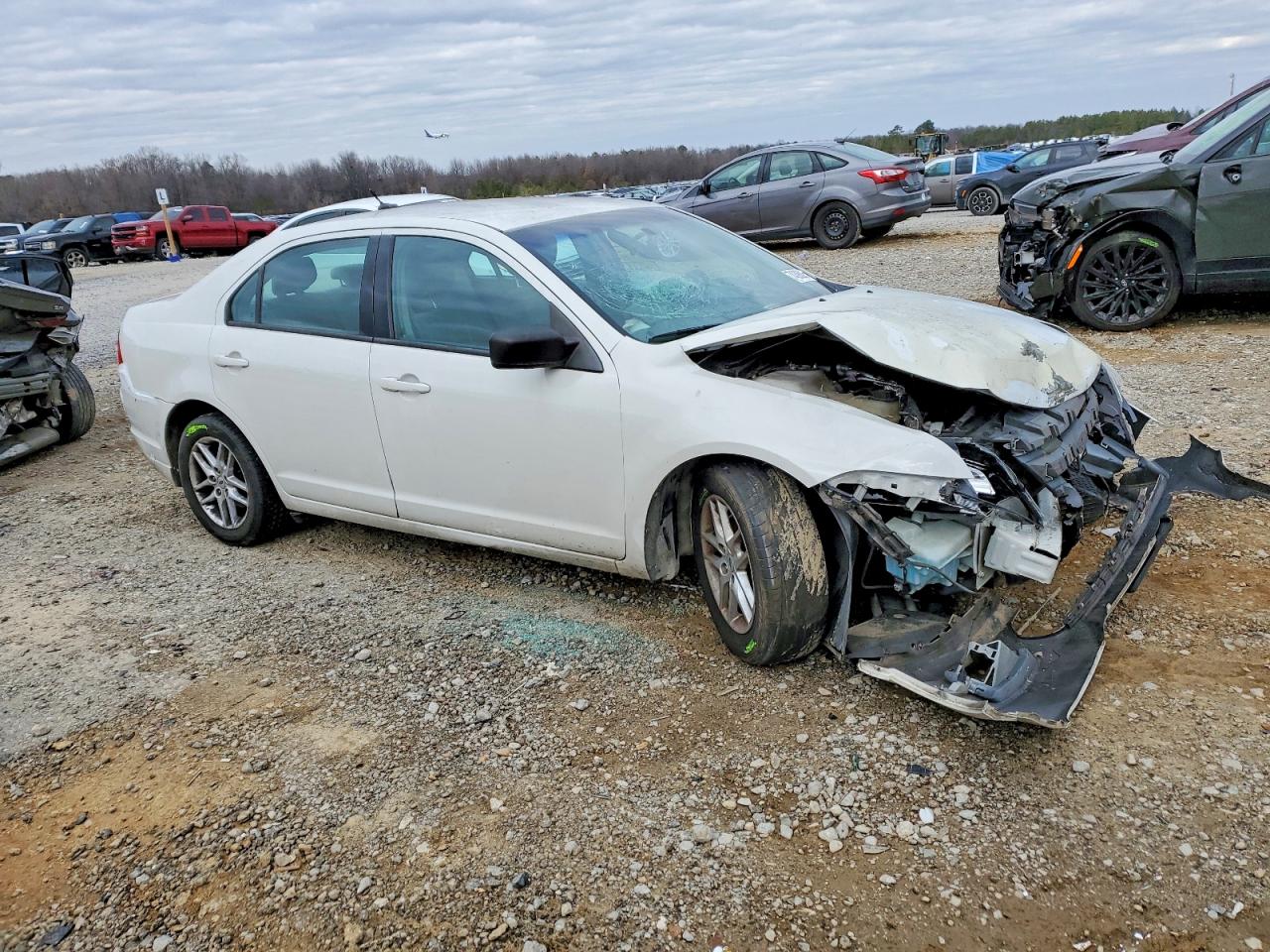 2011 FORD FUSION S photo 4