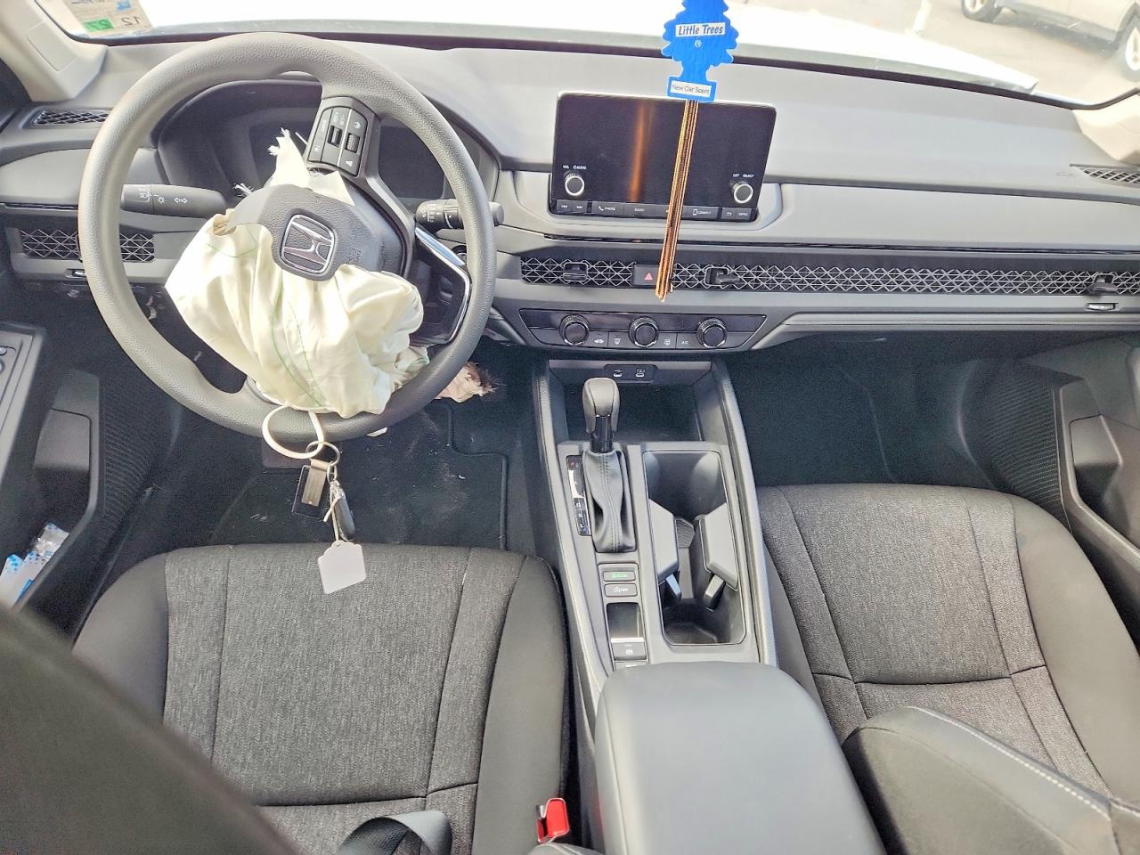 2025 HONDA ACCORD LX photo 15