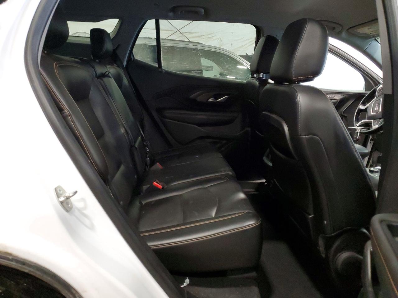2019 GMC TERRAIN SLT photo 21