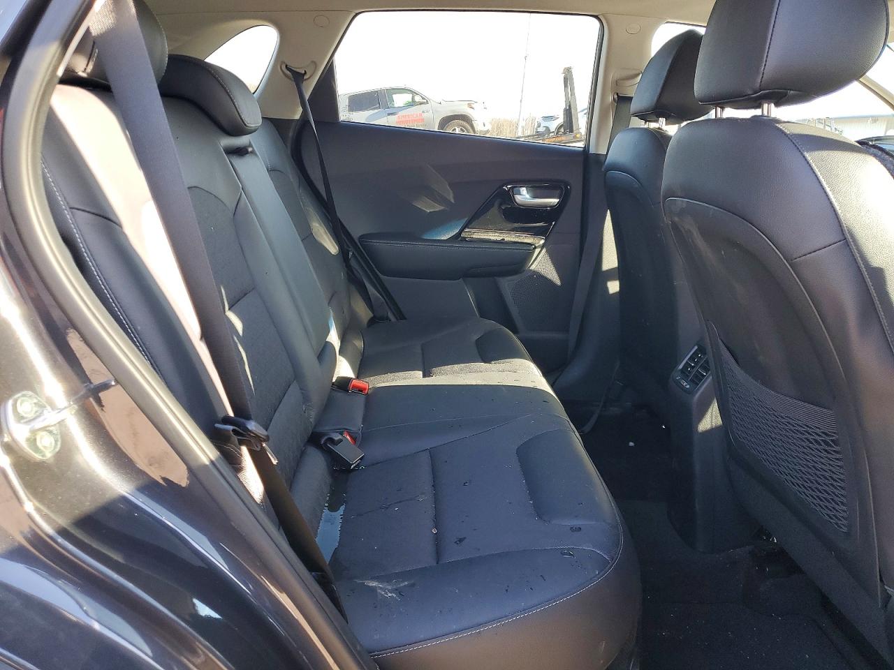 2018 KIA NIRO EX photo 11