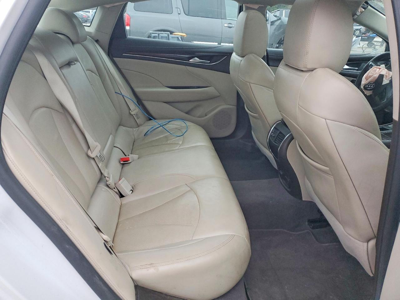 2017 BUICK LACROSSE PREMIUM photo 28