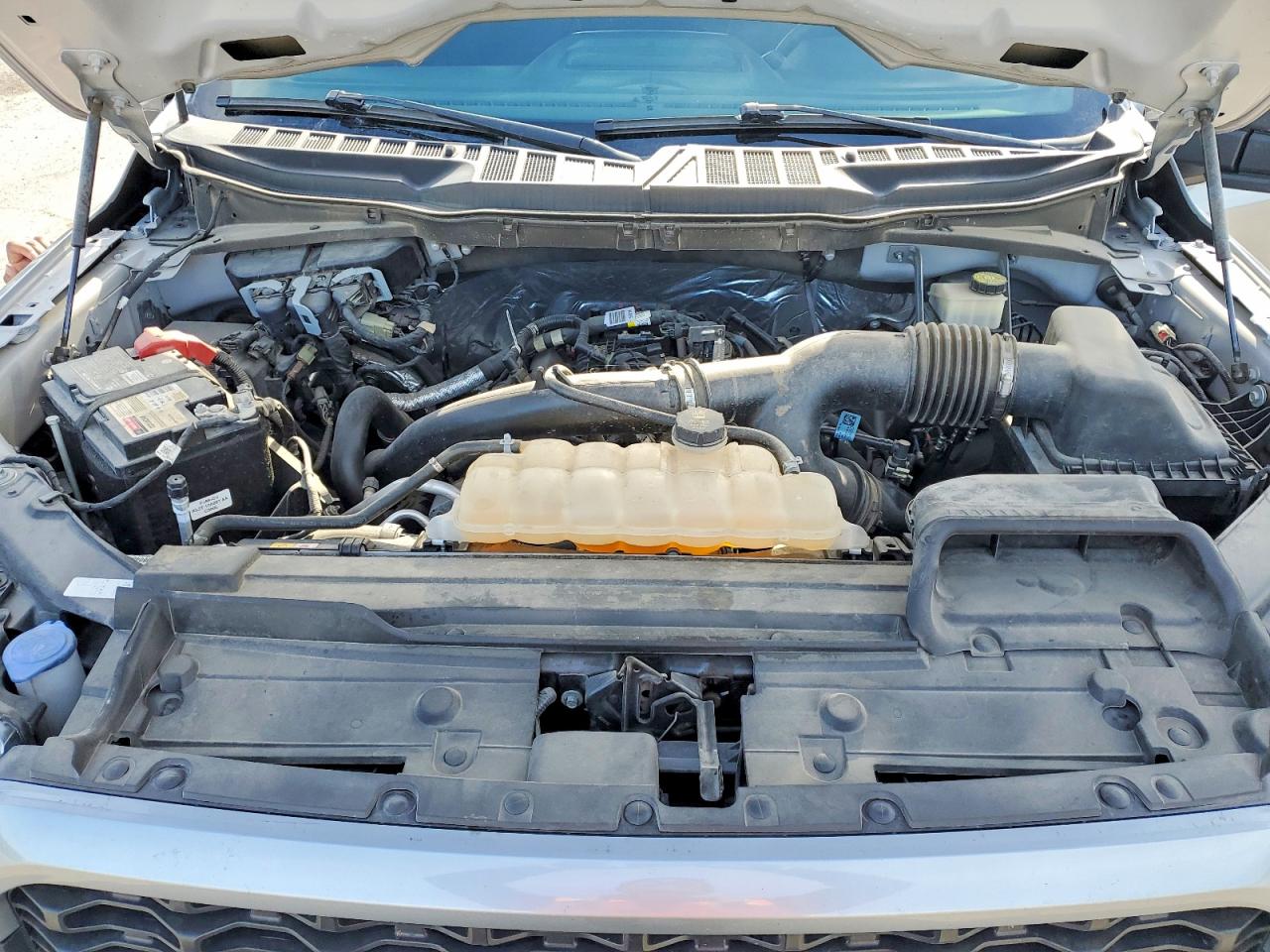2023 FORD F150 SUPERCREW photo 11