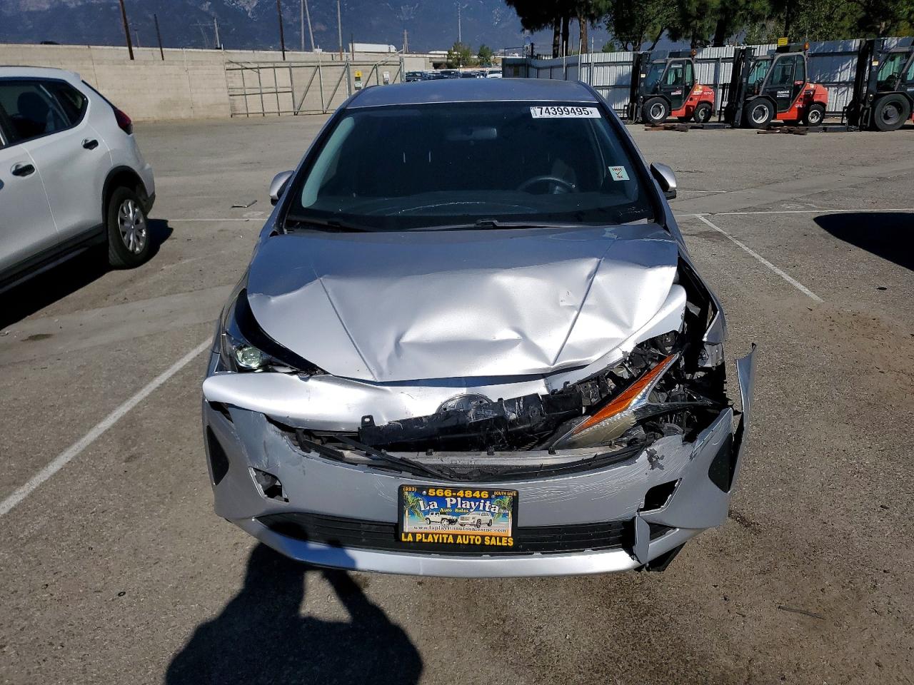 2016 TOYOTA PRIUS photo 5