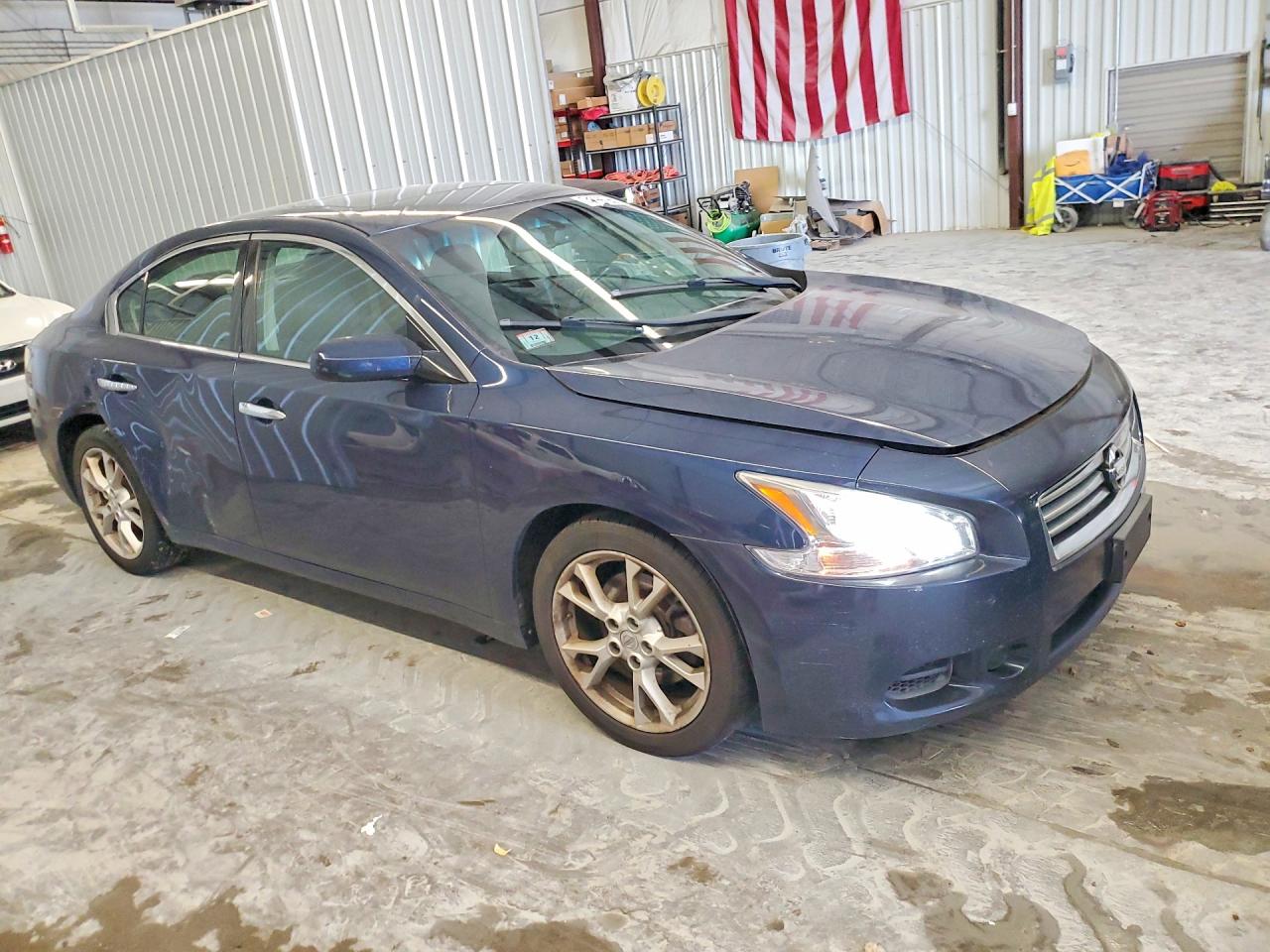 2013 NISSAN MAXIMA S photo 4