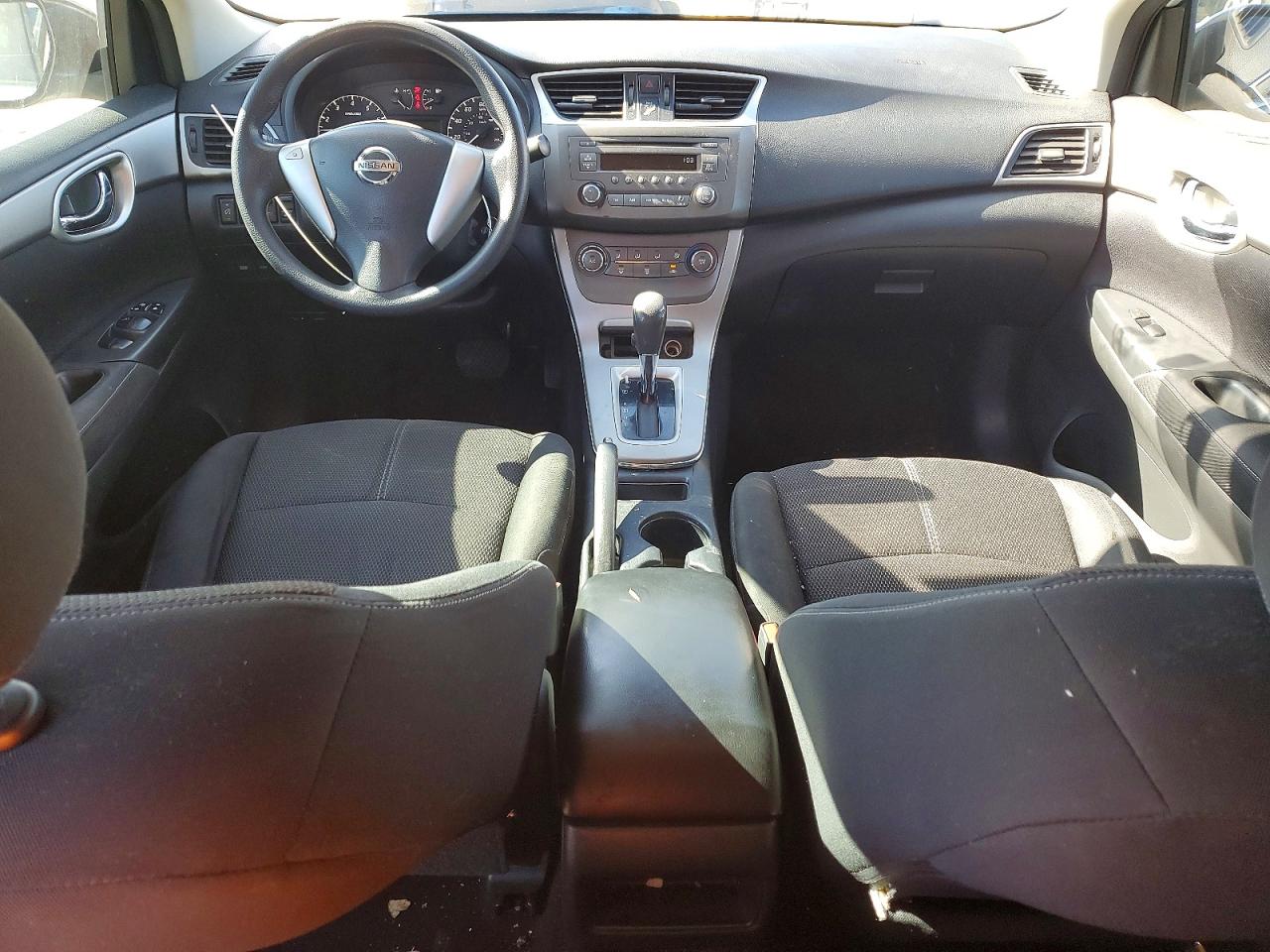 2014 NISSAN SENTRA S photo 8