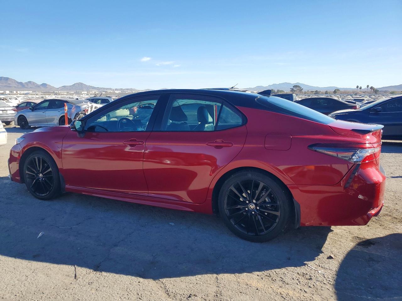 2023 TOYOTA CAMRY XSE photo 3