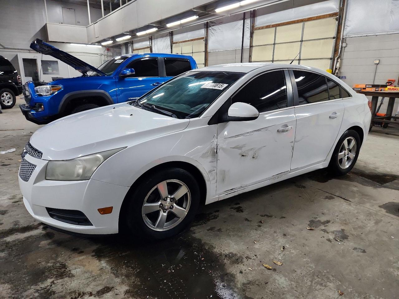 2014 CHEVROLET CRUZE