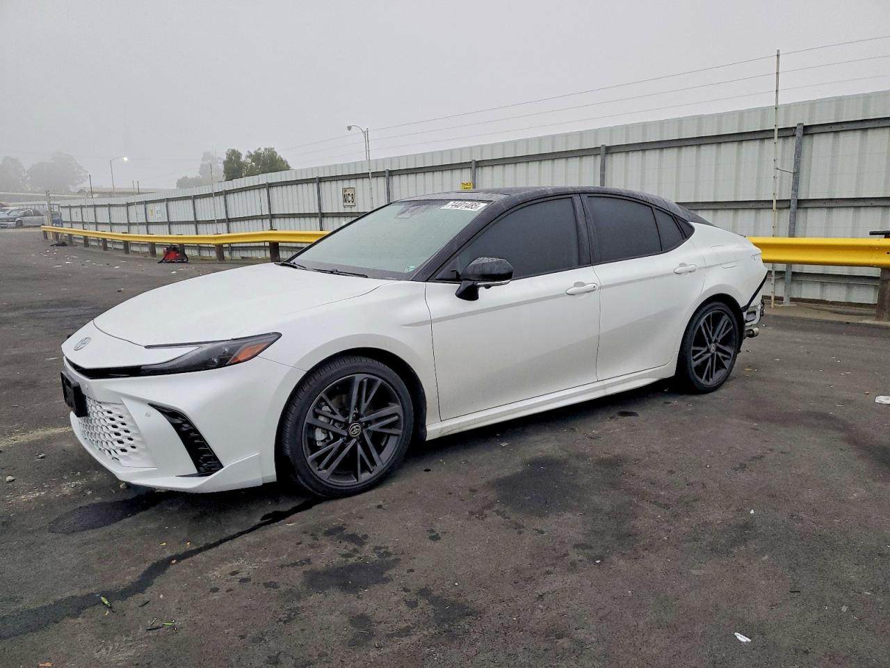 2025 TOYOTA CAMRY