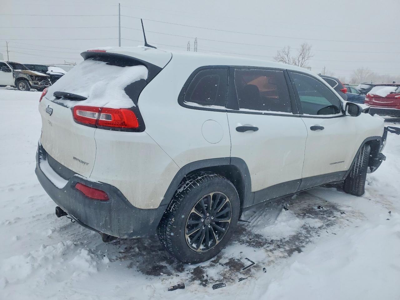 2016 JEEP CHEROKEE SPORT photo 3