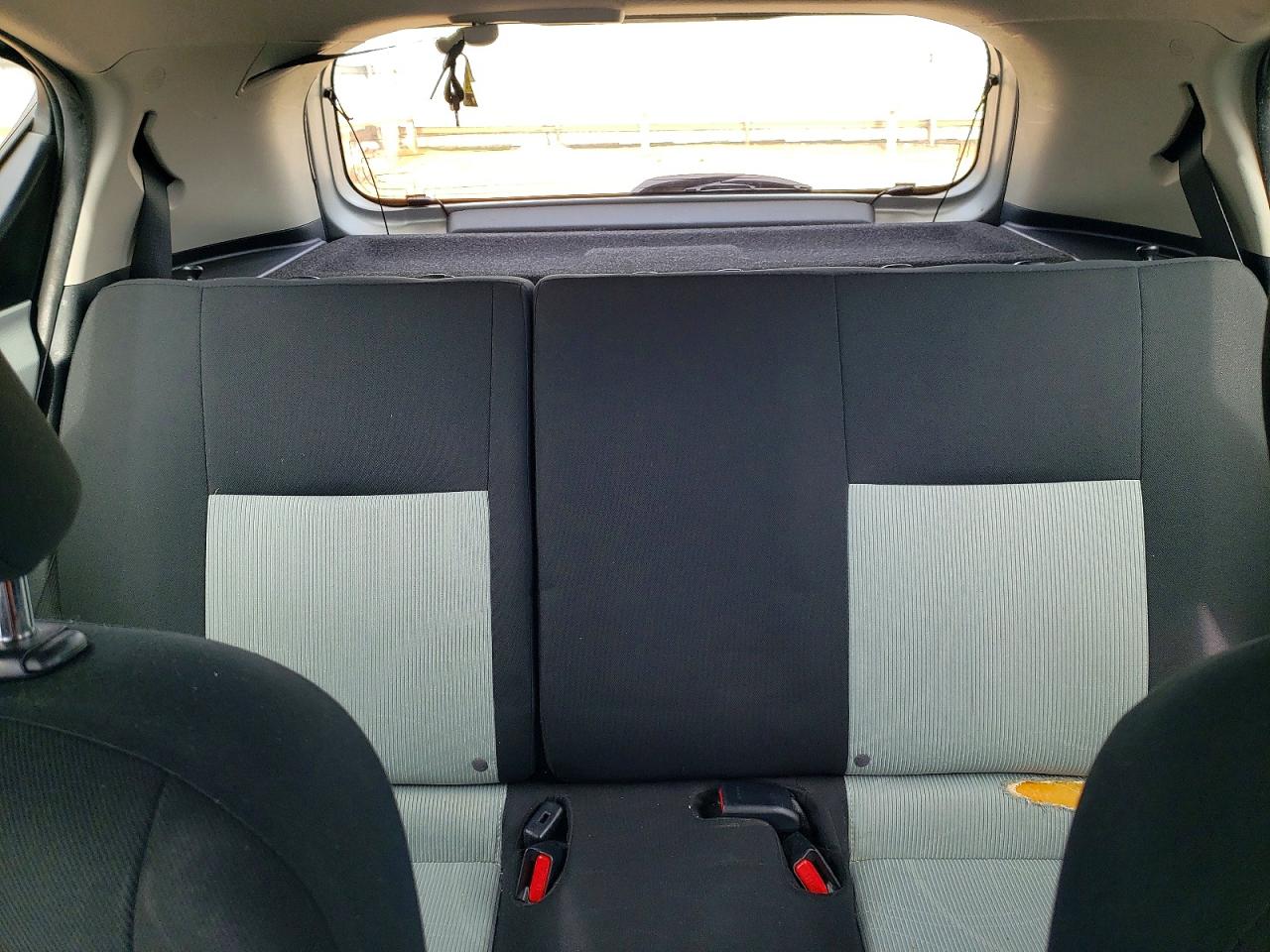 2013 TOYOTA PRIUS C photo 19