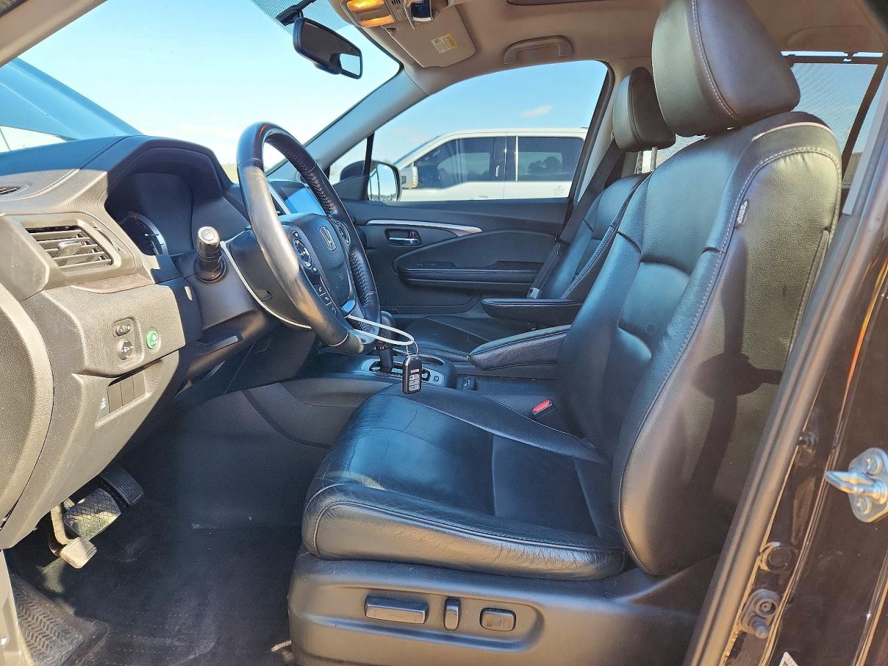 2016 HONDA PILOT EXL photo 13