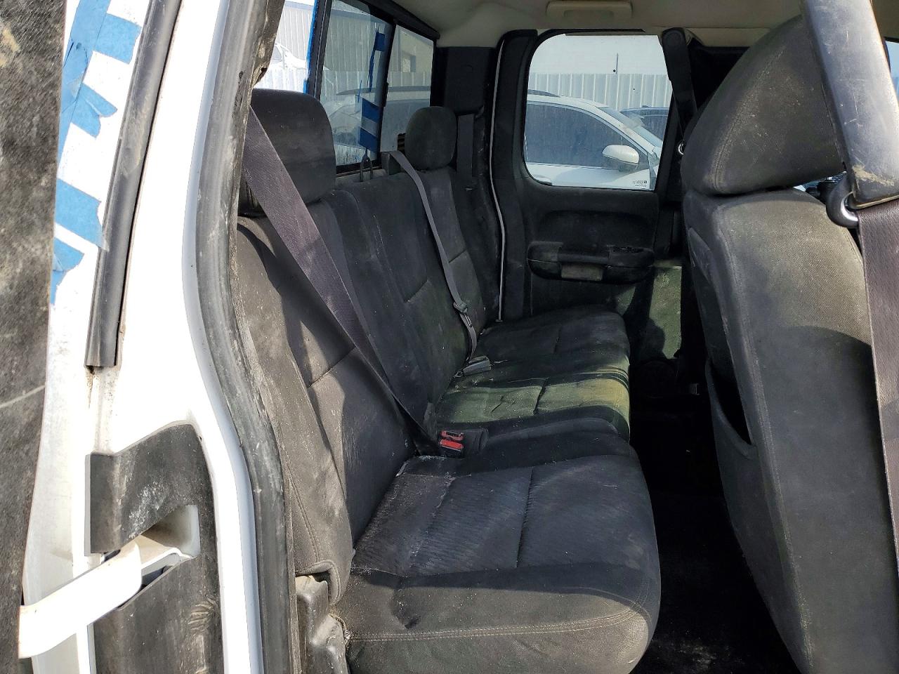 2012 GMC SIERRA K2500 SLE photo 28
