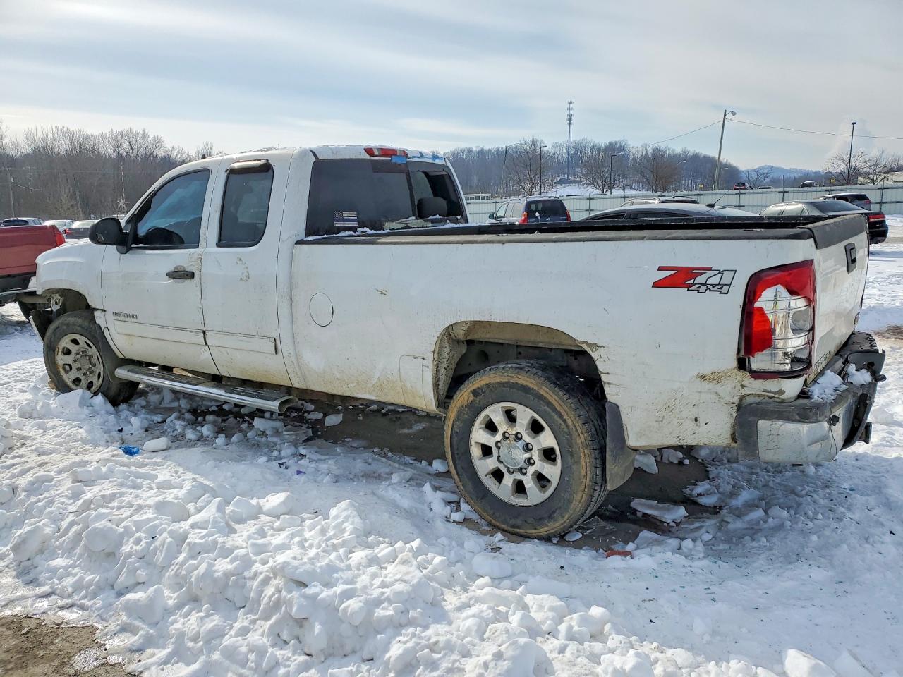 2012 GMC SIERRA K2500 SLE photo 4